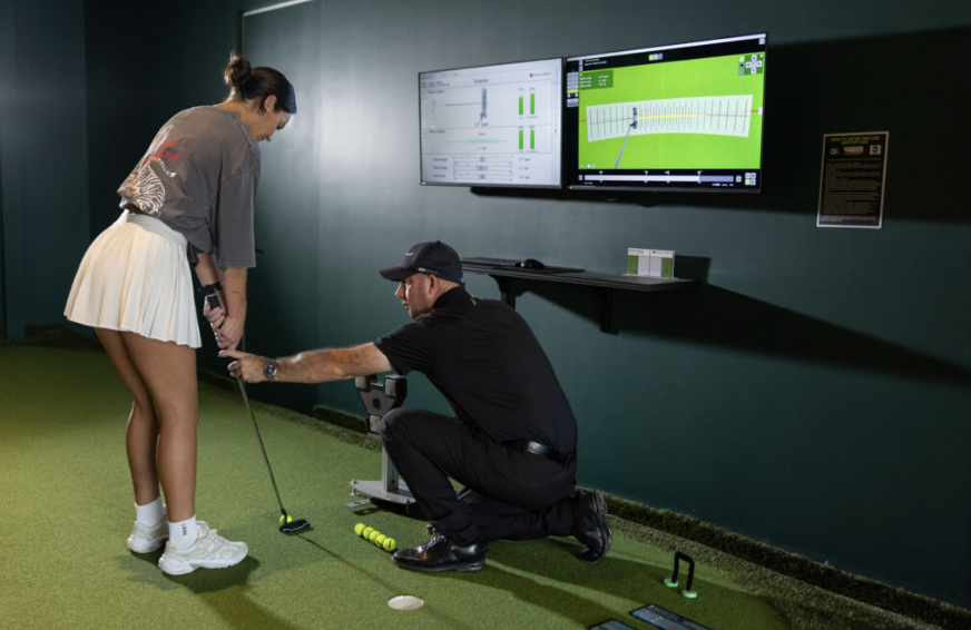 SAM PuttLab Studio